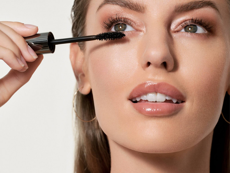 Skincare-inspired make-up and make-up inspired by skincare: beauty in every form