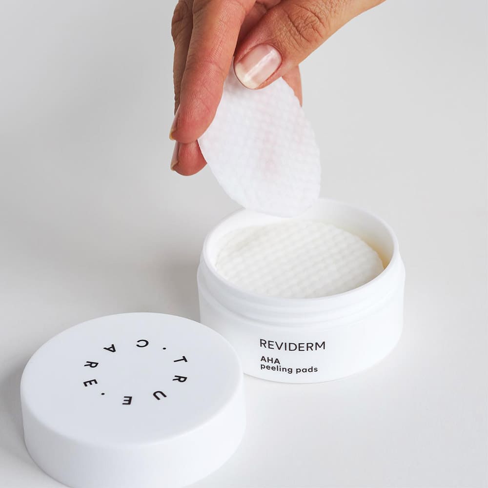 Application AHA Peeling Pads | REVIDERM.uk Application AHA Peeling Pads REVIDERM.uk
