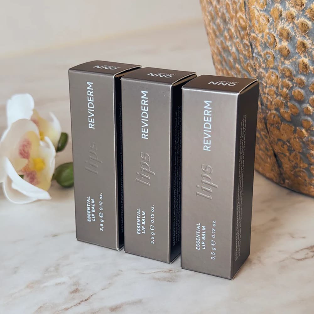 Application Lip Balm 0NN Natural | REVIDERM.uk Application Lip Balm 0NN Natural REVIDERM.uk