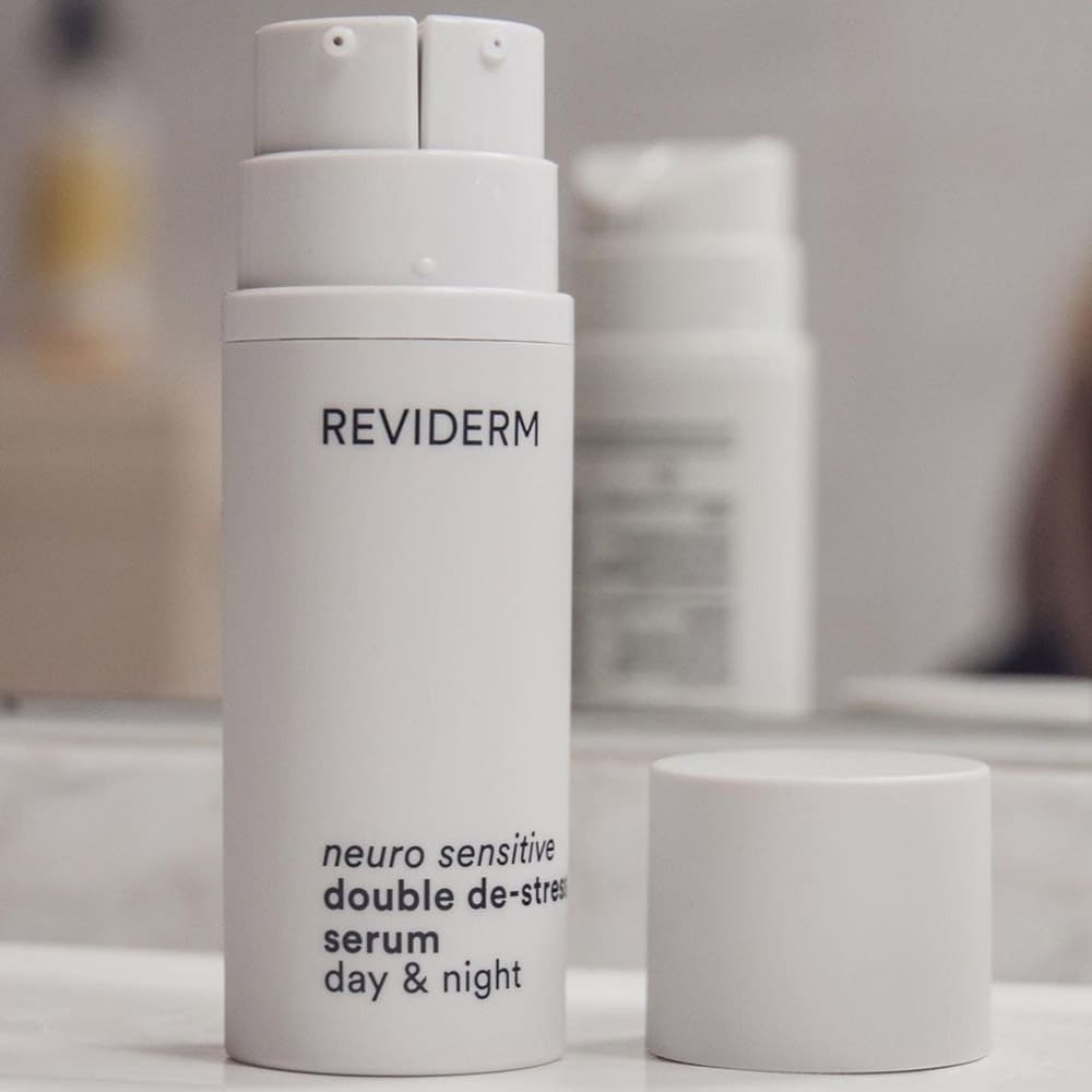 Application Double De-Stress Serum | REVIDERM.uk Application Double De-Stress Serum REVIDERM.uk