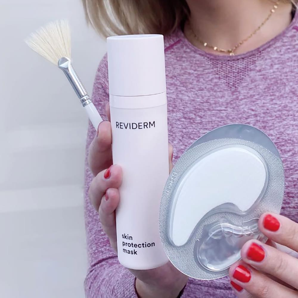 Application Skin Protection Mask | REVIDERM.uk Application Skin Protection Mask REVIDERM.uk