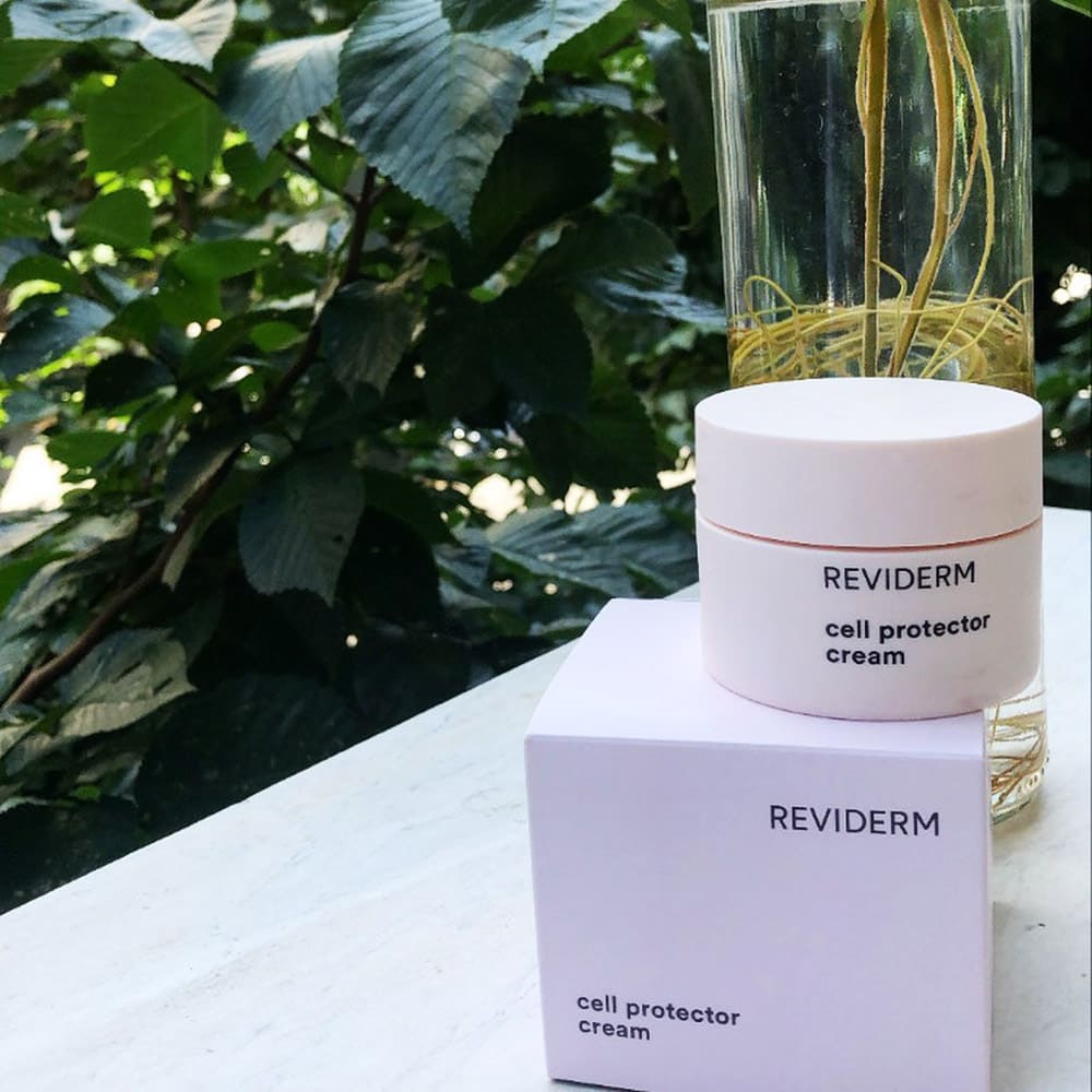 Application Cell Protector Cream | REVIDERM.uk Application Cell Protector Cream REVIDERM.uk